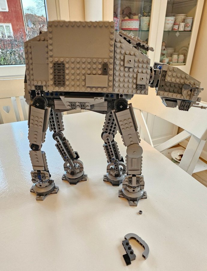 Lego Star Wars AT-AT 75189 (?)