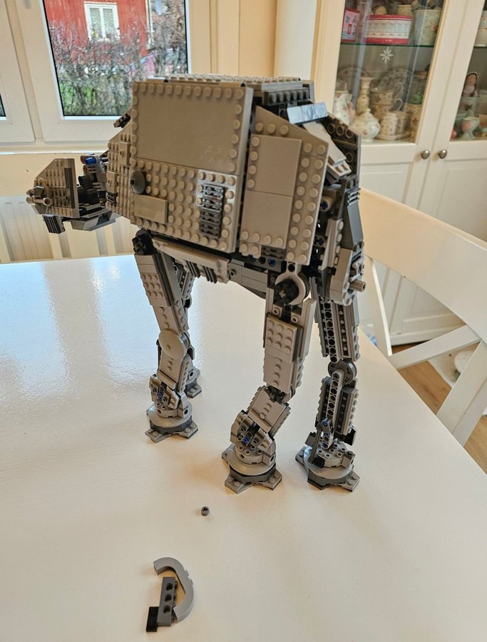 Lego Star Wars AT-AT 75189 (?)