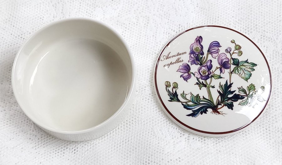 Villeroy  Boch Botanica Aconitum napellus / locksask / bonbonjär / TRINKET BOX