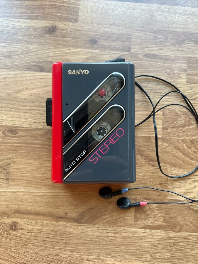 Sanyo Kassettbandspelare