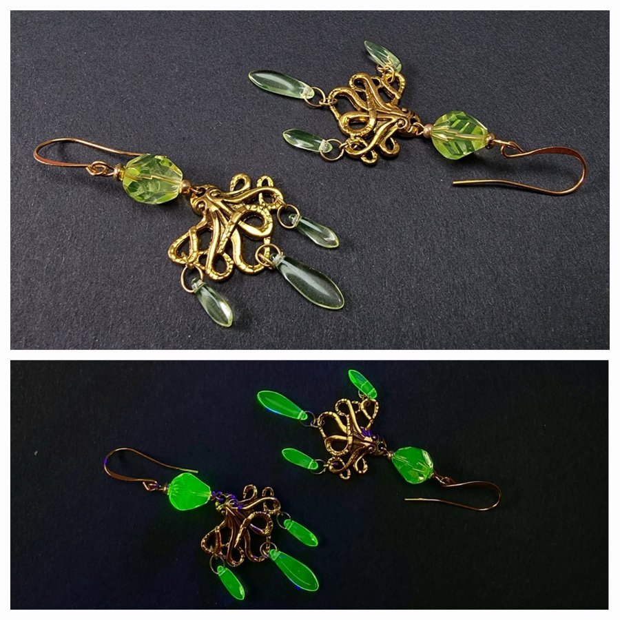 Örhängen m pärlor av URANGLAS + bläckfiskar, guldfärg, URANIUM glass earrings