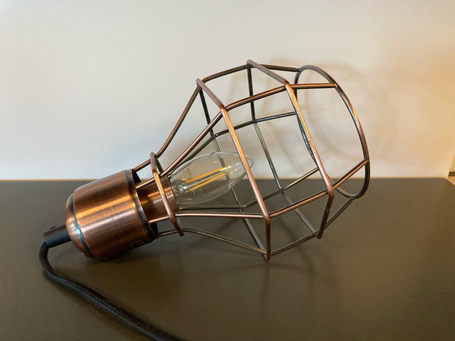 Vintage Mio Lampa. Metall, industriell, rosé, taklampa, bordslampa