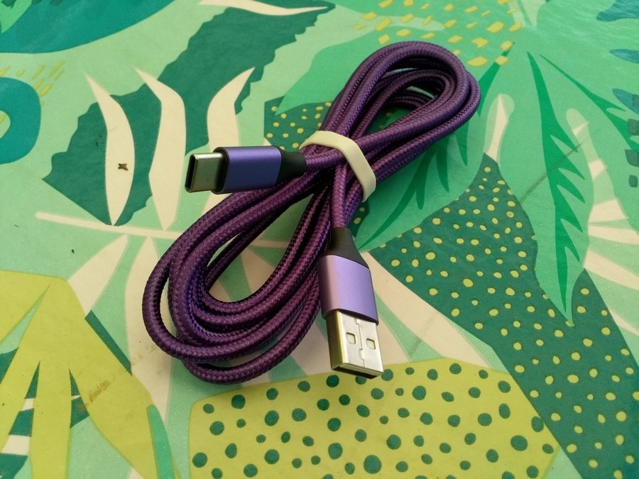 USB-kabel för data och laddning 2m violett