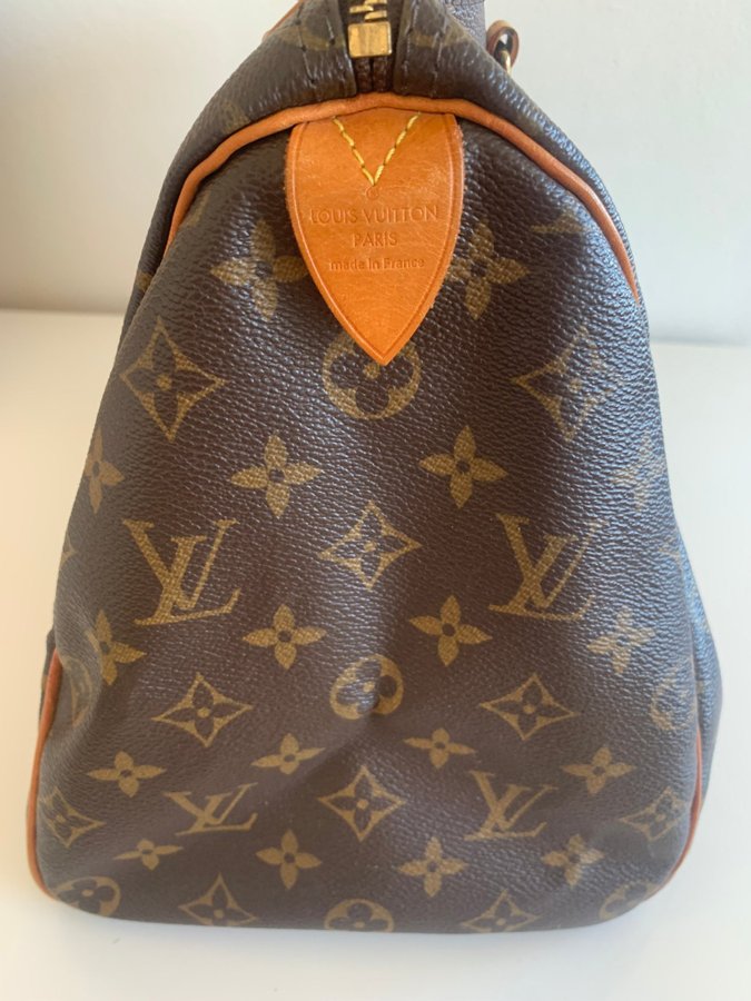 Louis Vuitton Speedy 35