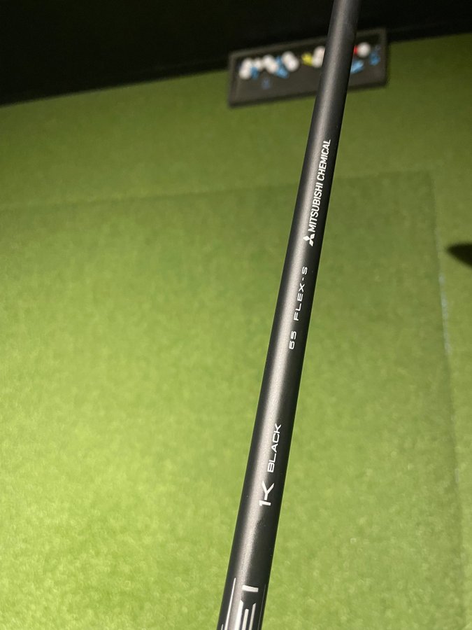 Titleist GT2 9° Driver - Tensei Black 1k Stiff Flex