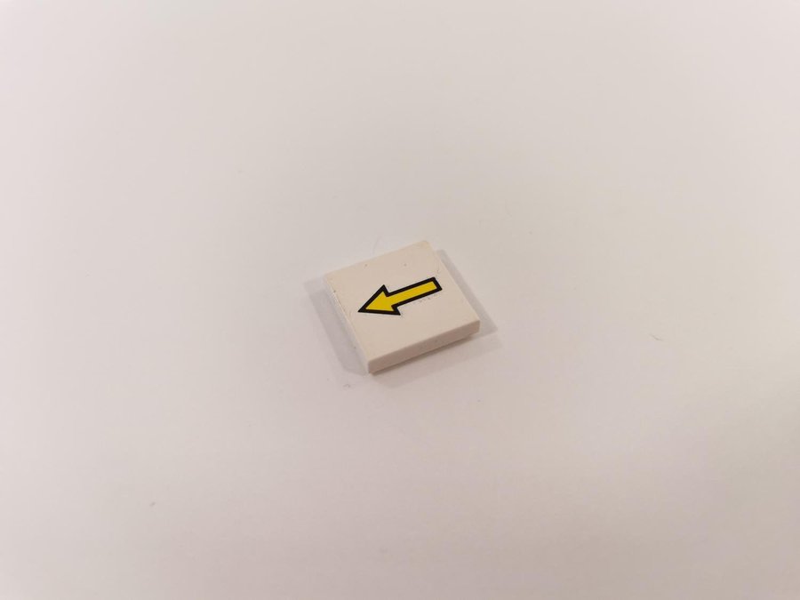 Lego - tryck - tile - 2x2 - 3068 - pil - vit