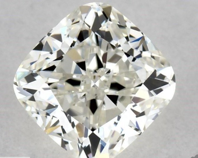 Kudddslipad diamant; 053 carat; färg K; VVS1 med GIA-certifikat