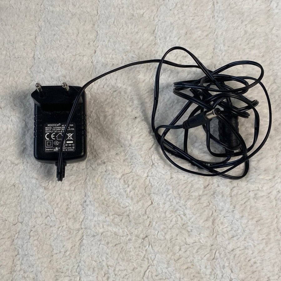 Keerda AC Adapter DZ006HL090030V