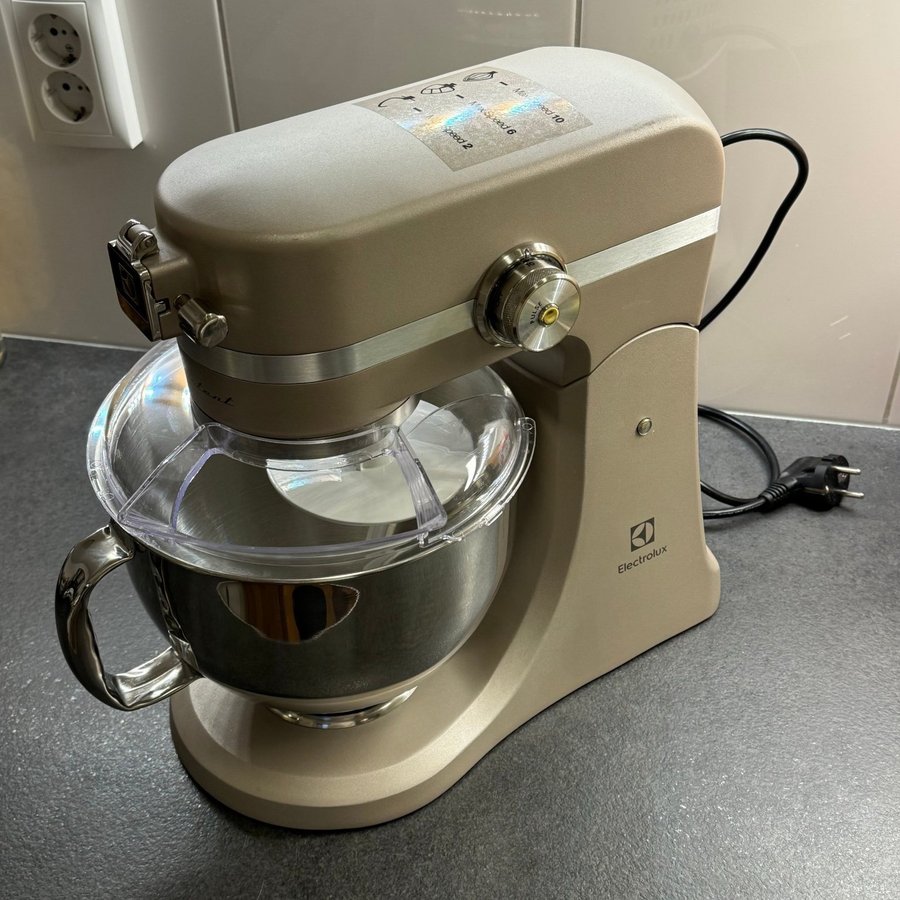 Electrolux Assistent EKM5570 inkl köttkvarn