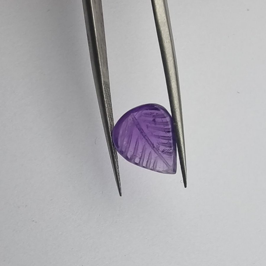 Amethyst Leaf Carving