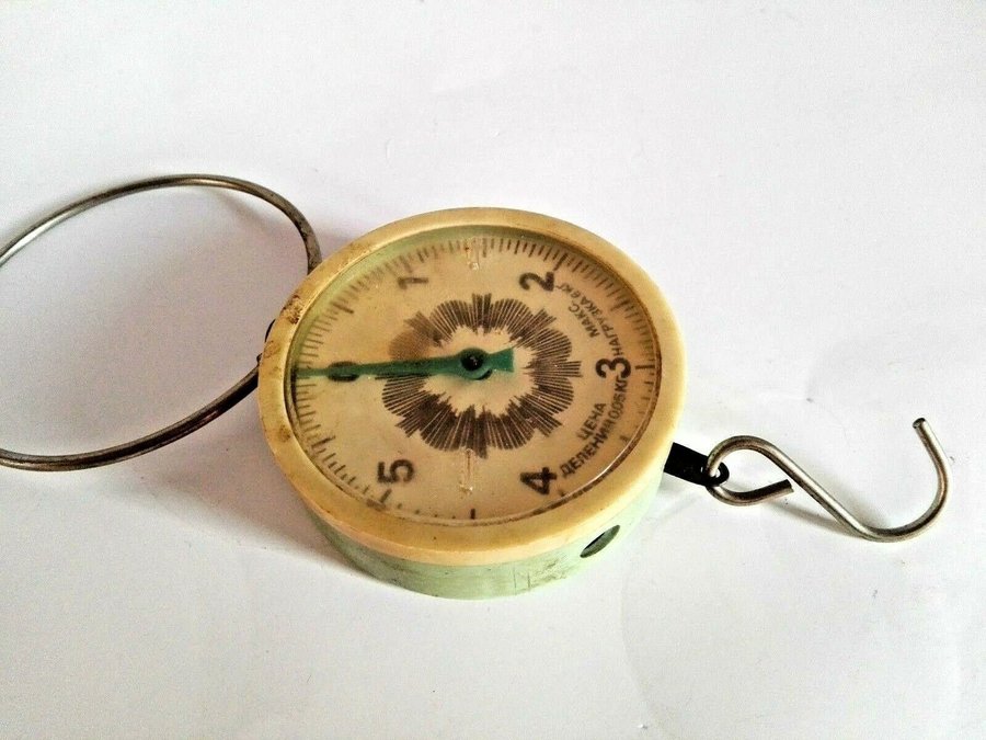 Vintage Russian Spring Balance Scales, circle shape