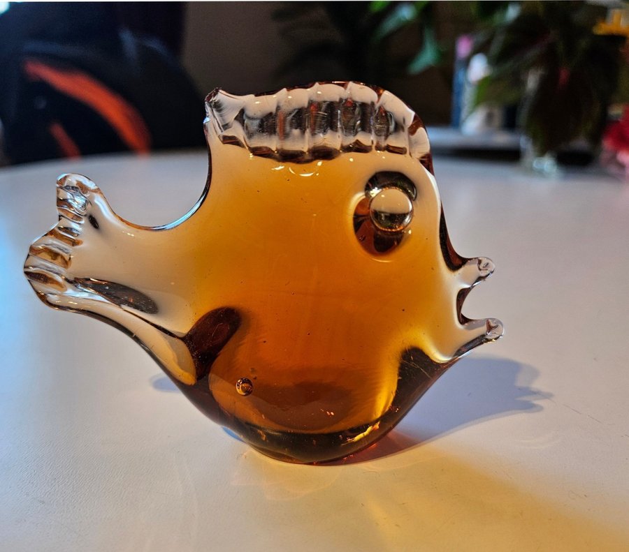 Glasfigurin Fisk, Figurin i glas, glasfisk, samlarfigur