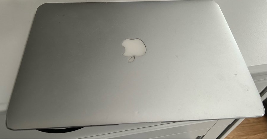 MacBook Air 13” sent 2012