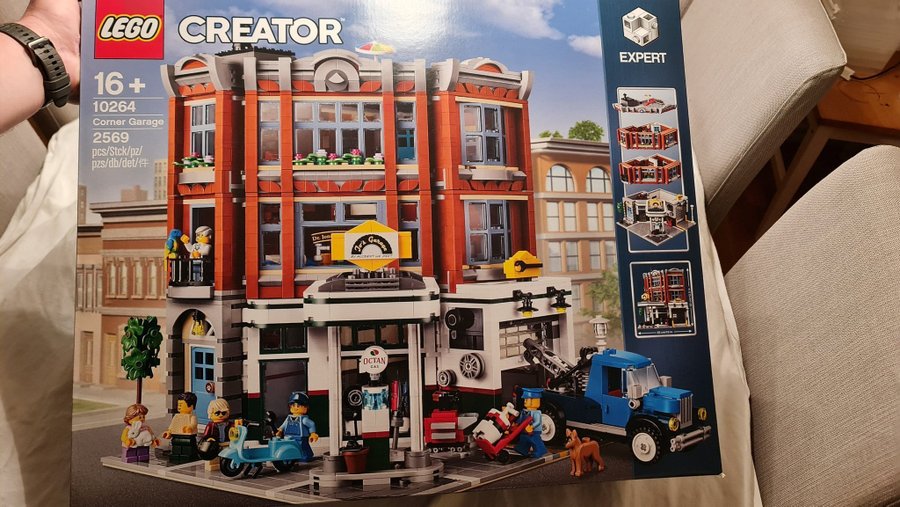 NY Oöppnad LEGO Creator 10264 Garaget på hörnet