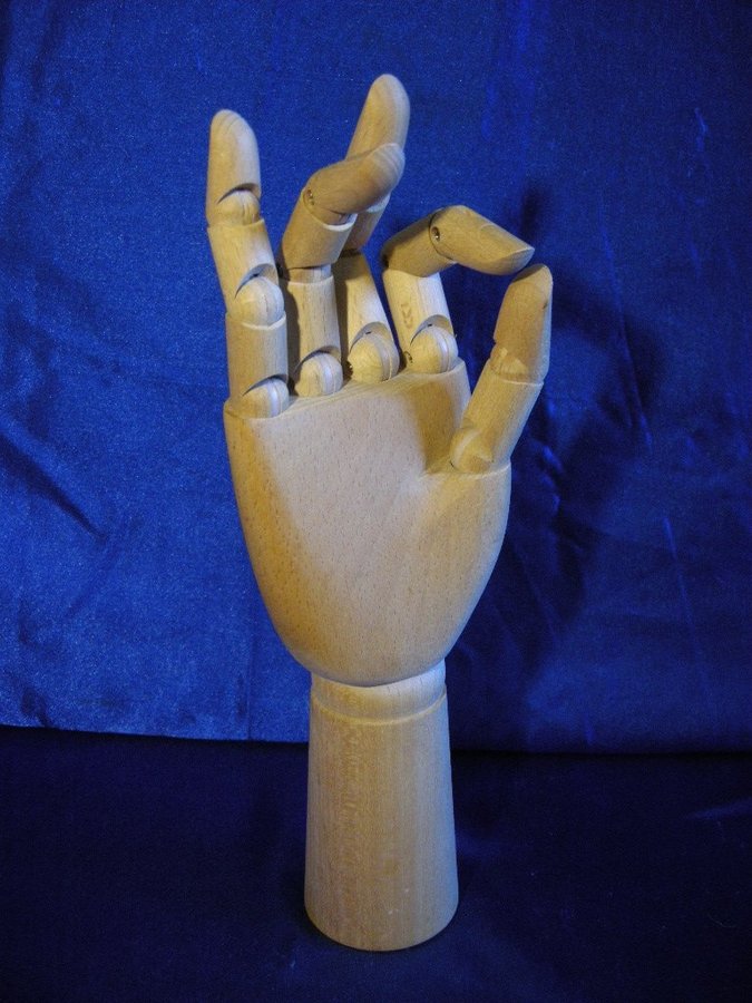 Hand-skulptur / figurin i trä Trähand för konstnärer