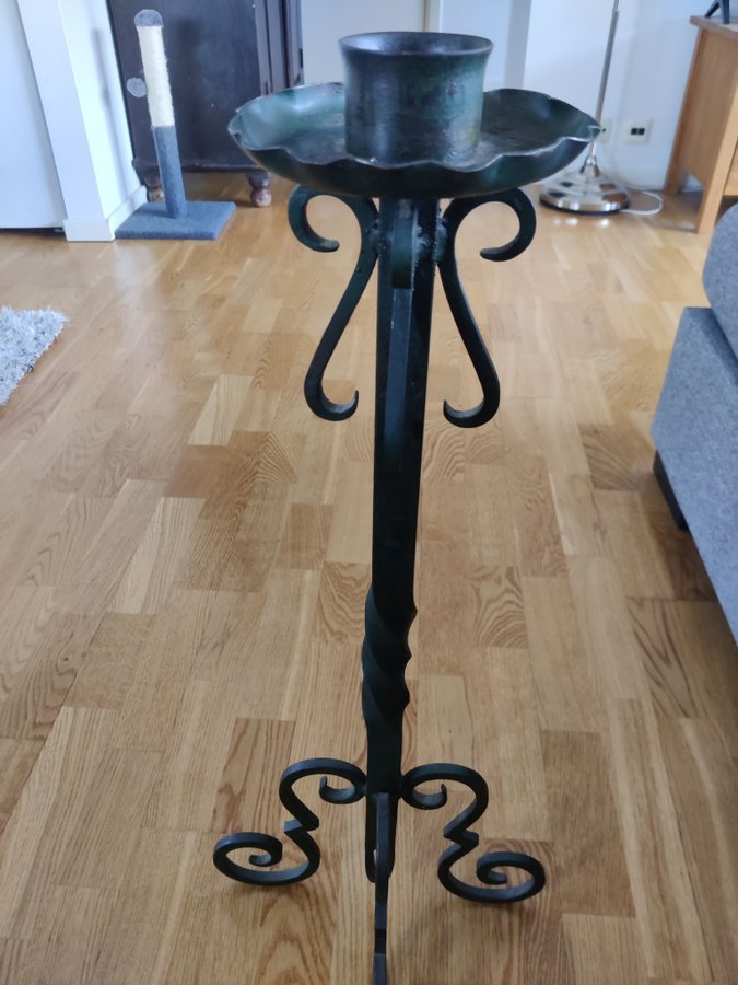 SMIDESLJUSSTAKE CA 70 CM HÖG