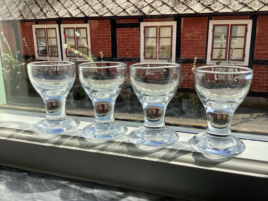 4 st SNAPSGLAS RUBEN - SIGNE PERSSON-MELIN - BODA GLASBRUK - HANDDRIVET