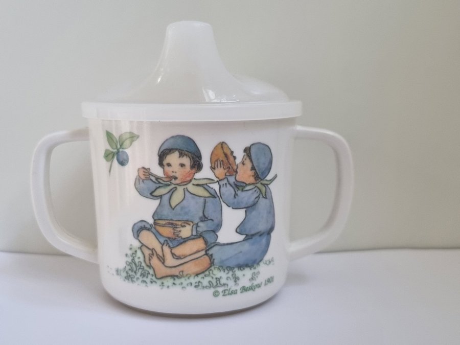 Retro/vintage barnmugg med avtagbart lock Elsa Beskow SAMFRAKT