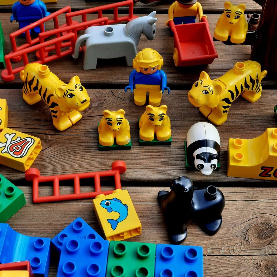 Lego Duplo lastbil djur gubbar