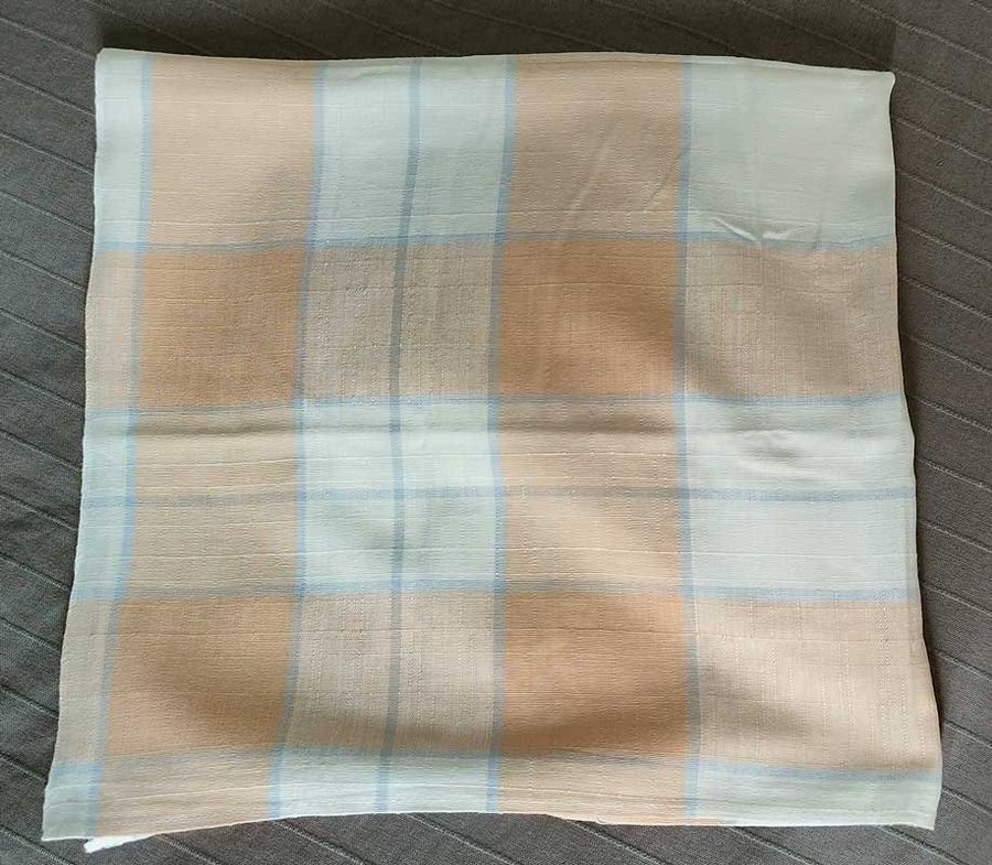 50/60-tal >> bordsduk 76x82 cm  rutig Beige/brun