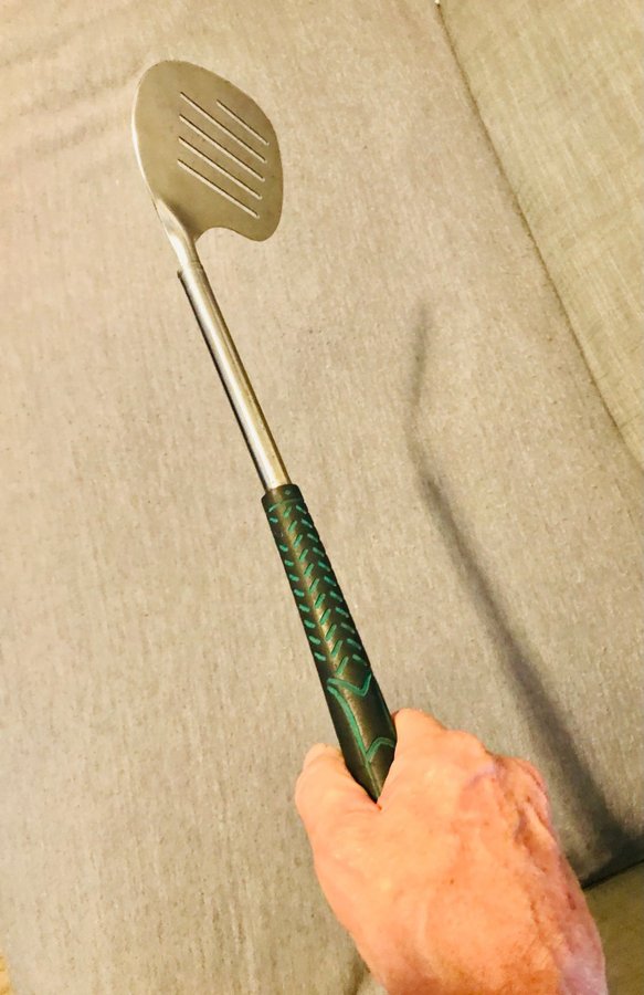 GRILL  STEKSPADE för Golfare…