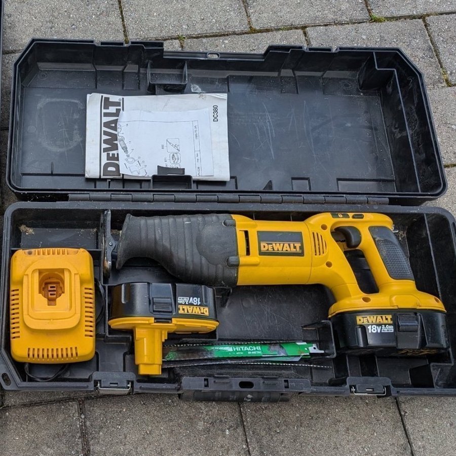 DEWALT Reciprocating Saw DC380