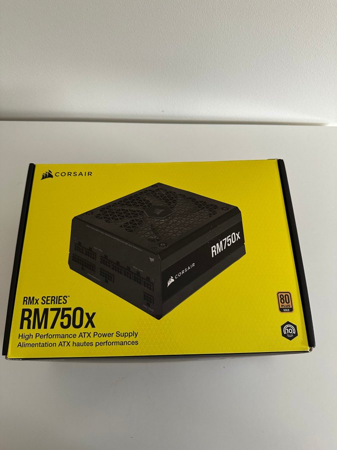 Corsair RM750x