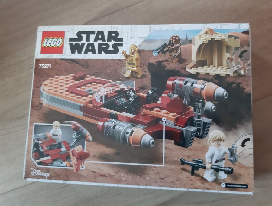 LEGO Star Wars 75271 Luke Skywalkers Landspeeder