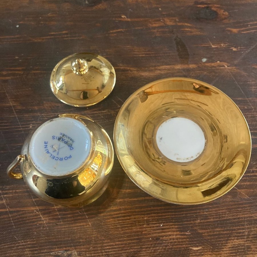 Cremekopp kaffekopp guld kopp mockakopp Limoges France retro