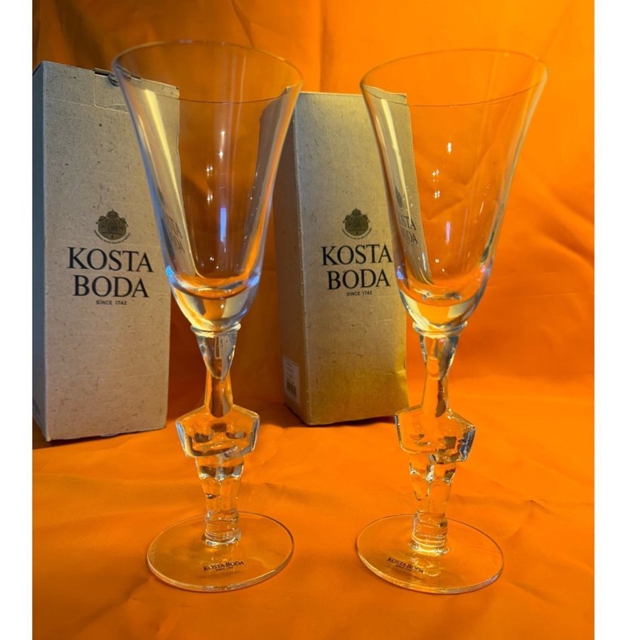 2 st Voodoo Glas Kosta Boda Kjell Engman signerade