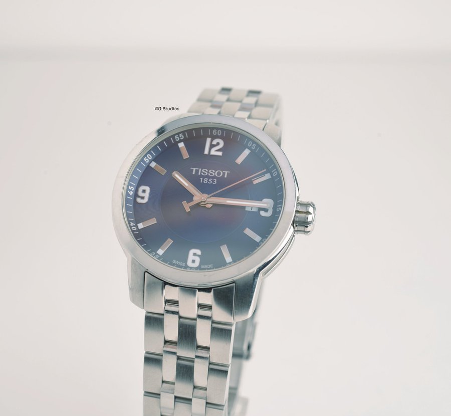 Tissot PRC 200 / ETA 805.112 - Modernt Kvarts ur med safirglas i Toppskick.