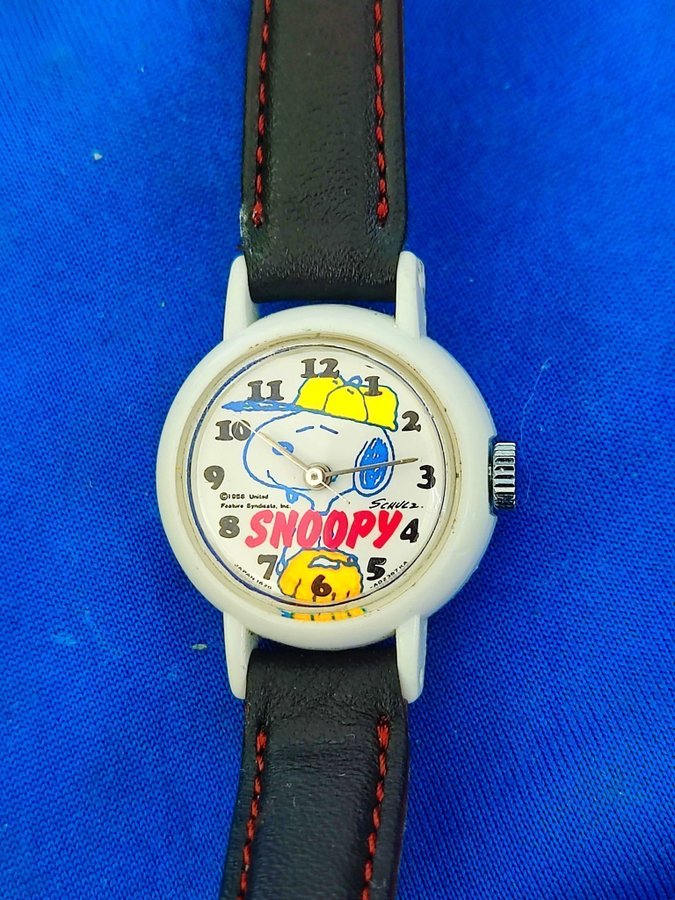 Snoopy vintage hand wind 1958 JDM