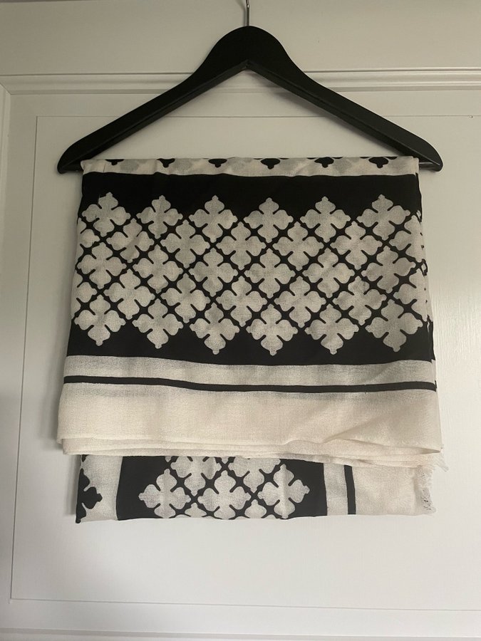 By Malene Birger Cornelis wool scarf