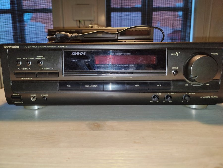 Technics AV Control Stereo Receiver SA-EX120