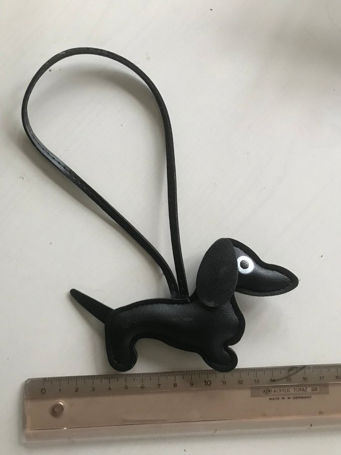 Faux Läder tax hund Dachshund ny oanvänd svart och tan