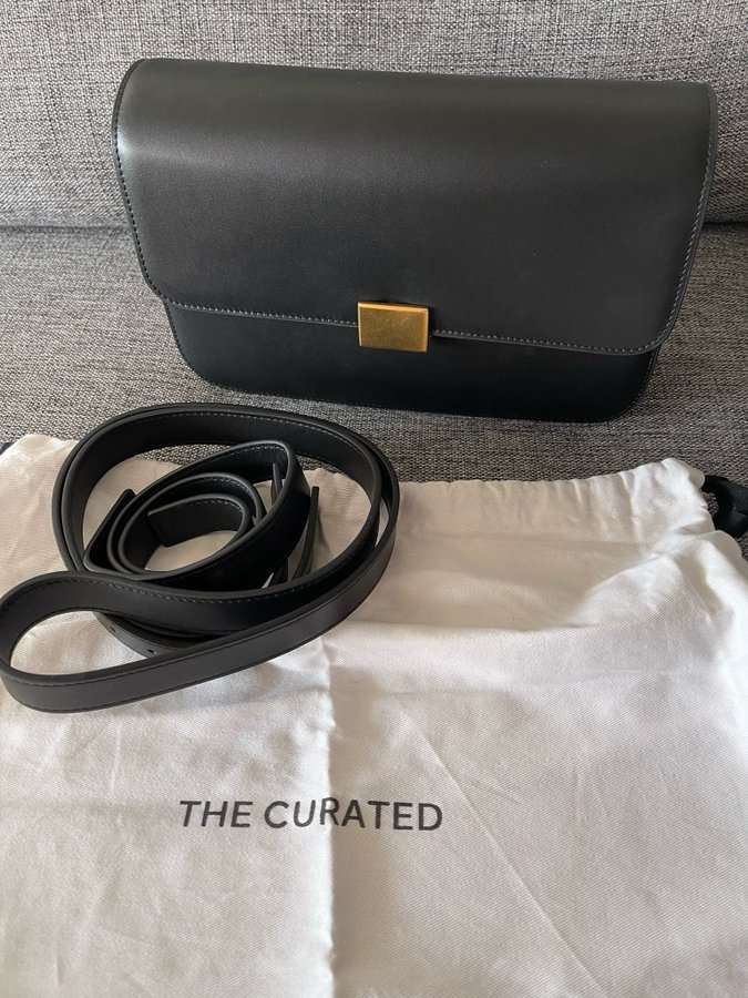 NY The Curated full leather bag, black w gold