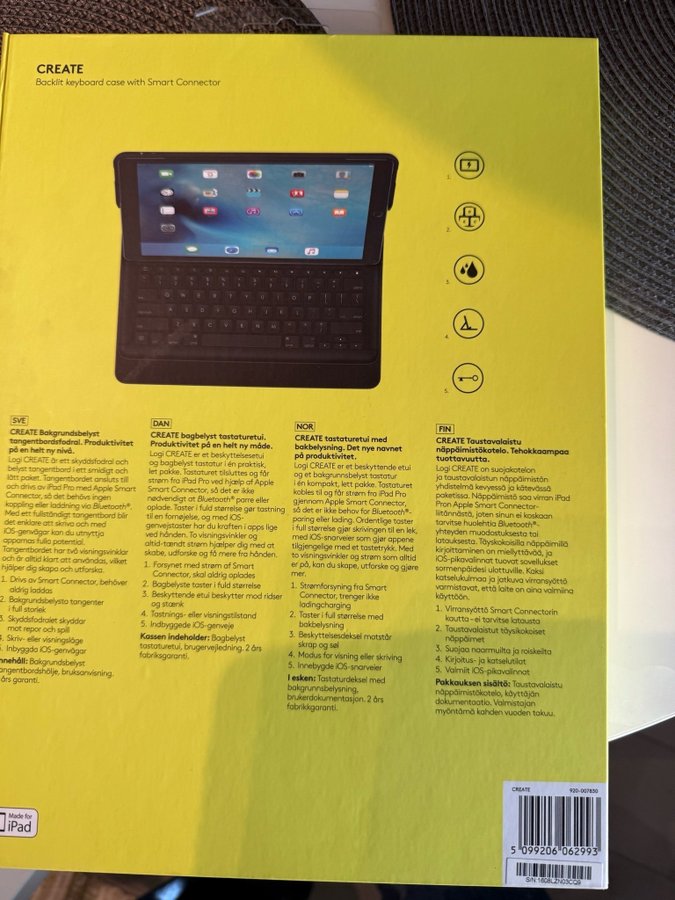 Logitech CREATE Backlit Keyboard Case för iPad Pro