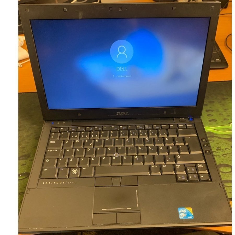 Dell latitude 133 led