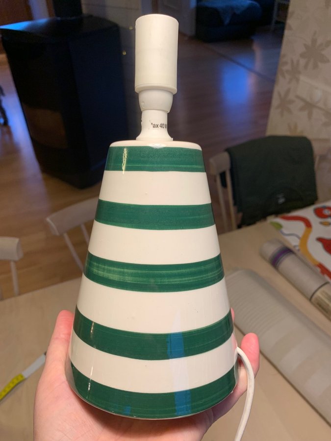 Design Ikea Vintage fin lampfot porslin grön och vit randig (Heja Hammarby :) )