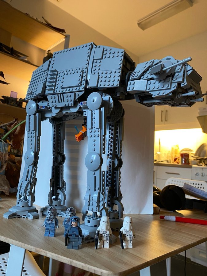 Lego Star Wars AT-AT 75288