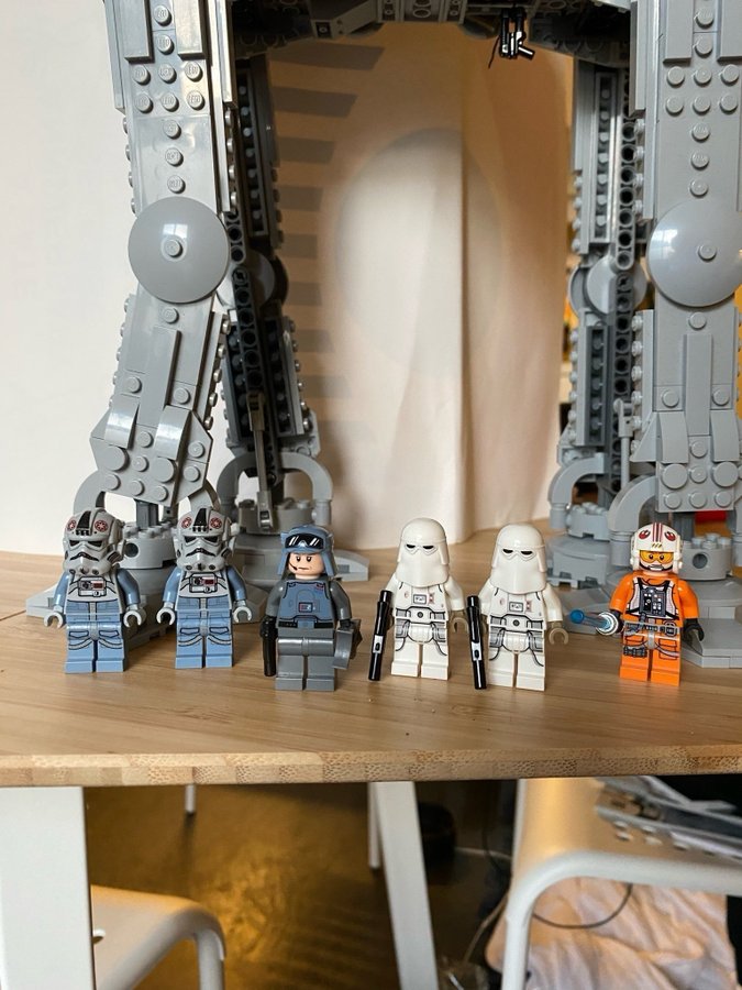 Lego Star Wars AT-AT 75288