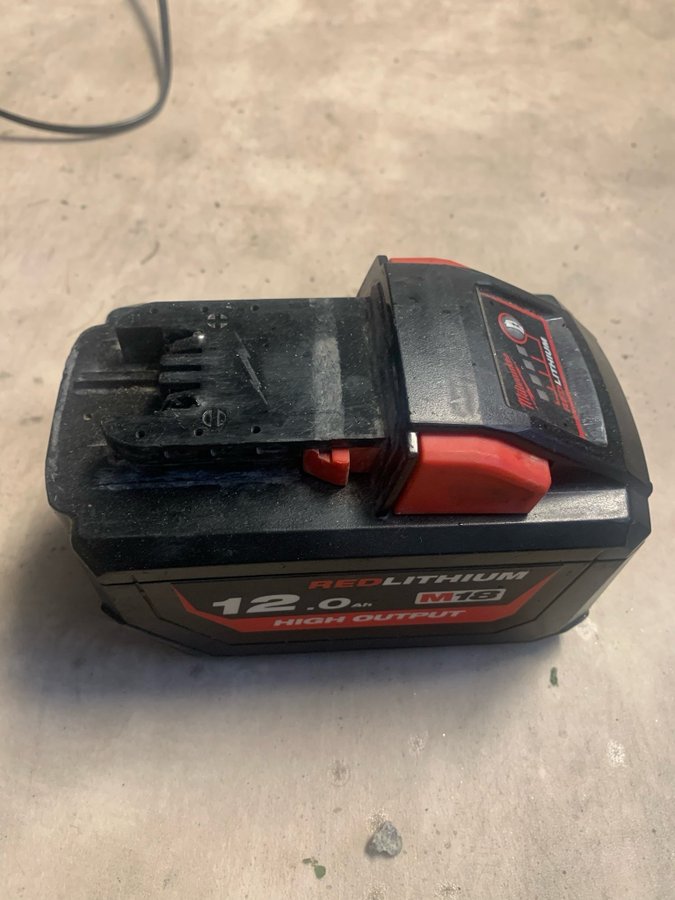 Milwaukee M18 12.0Ah batteri