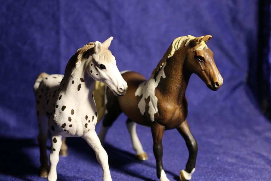 2 st hästar från Schleich