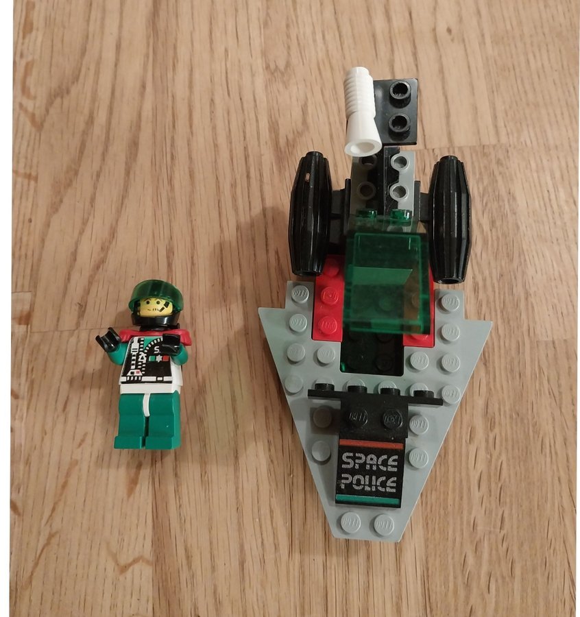 Lego set 6813 Galactic chief