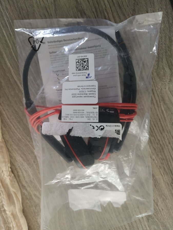 Poly Blackwire C3220