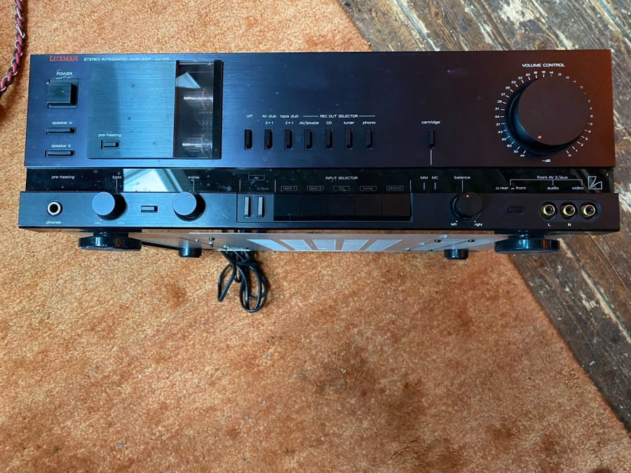 Luxman LV-105 Stereo Integrerad Förstärkare