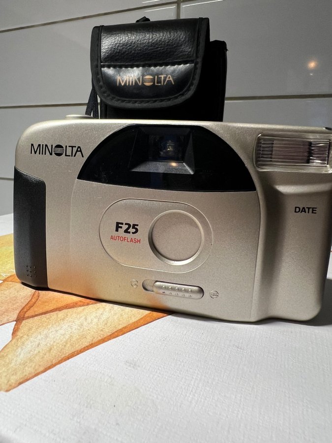 Minolta F25 Autoflash Kamera