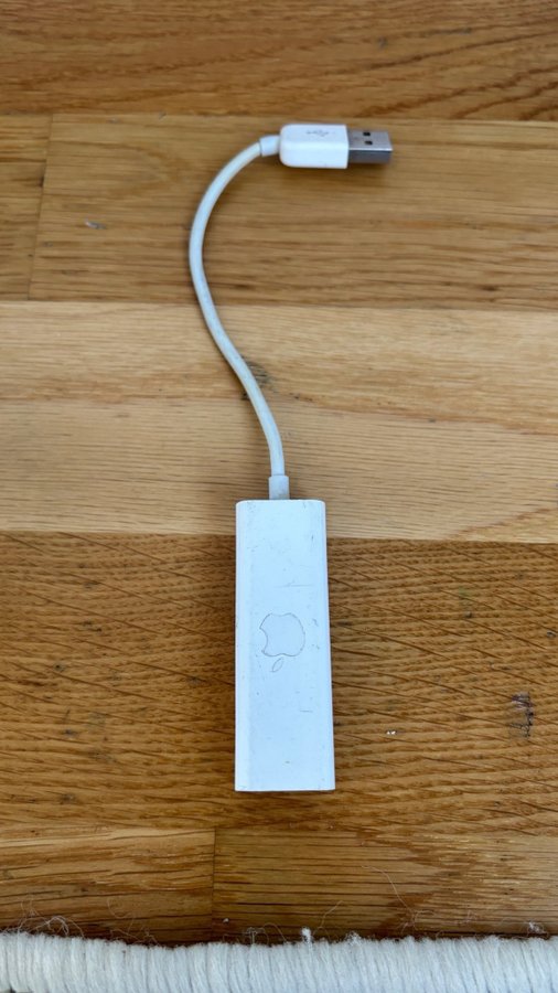 Apple USB -A Ethernet Adapter