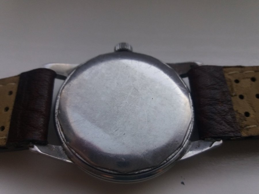 Vintage Perfecta 17 Rubis Watch