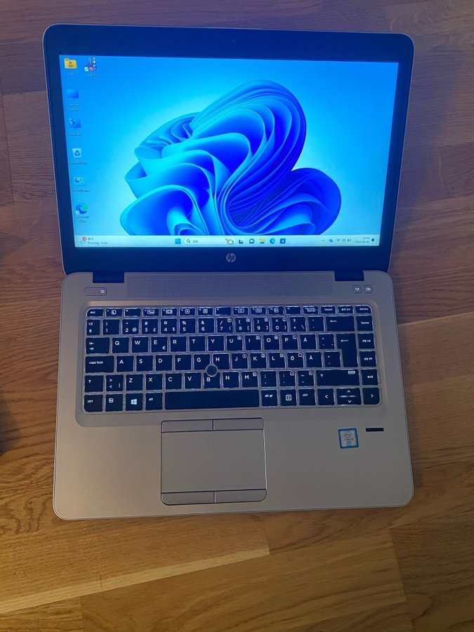 HP EliteBook 840 G3 - i5-6300U - 8GB DDR4 - 256SSD